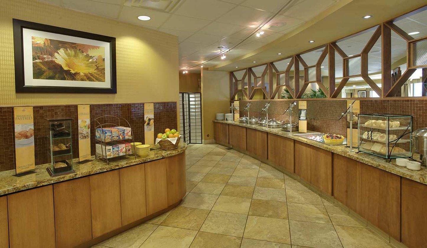 Doubletree By Hilton Austin-University Area Экстерьер фото