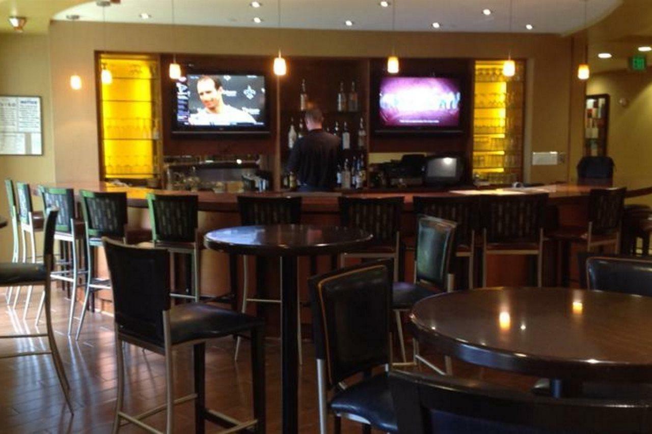 Doubletree By Hilton Austin-University Area Экстерьер фото